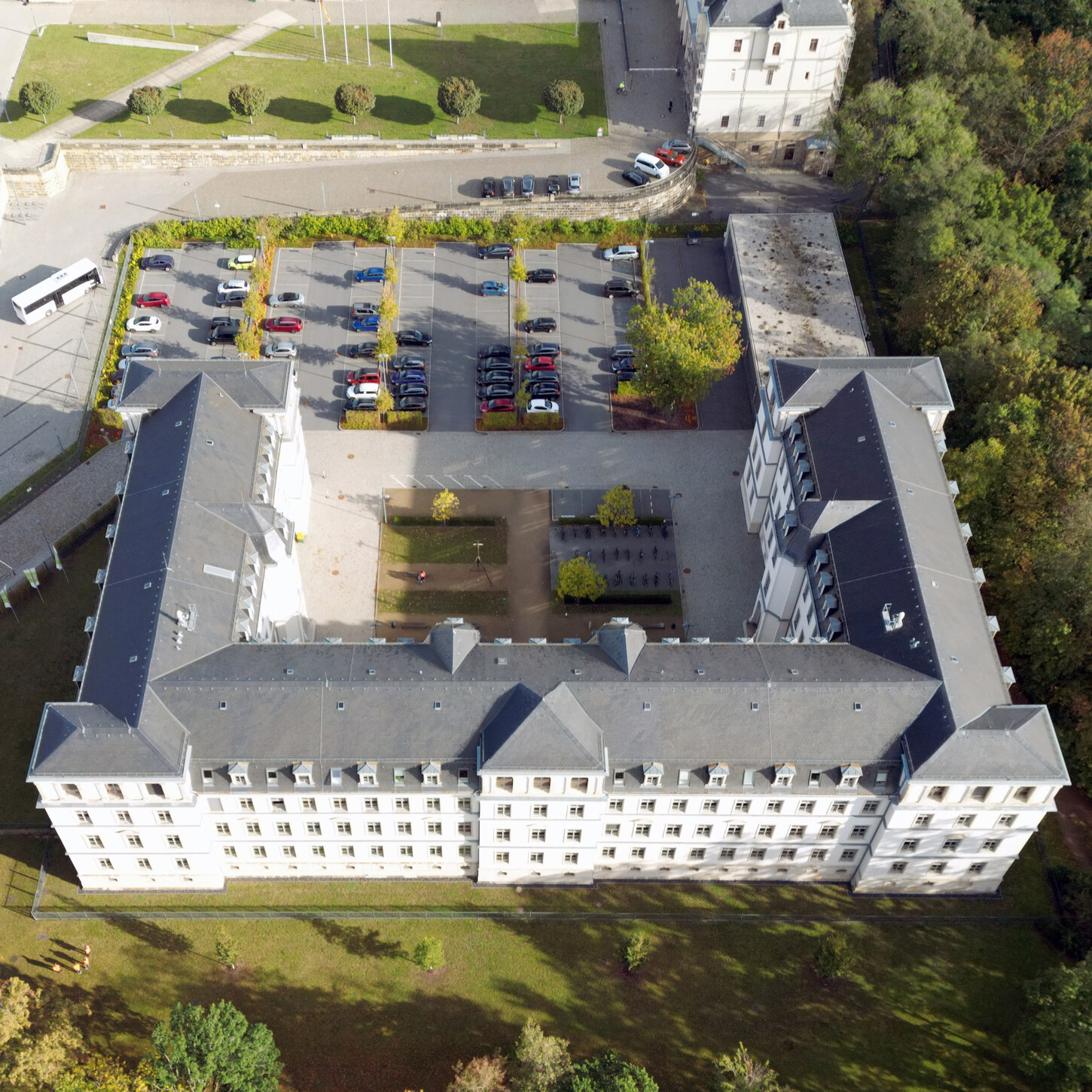 Drohnenaufnahme Gebäude GeoSN