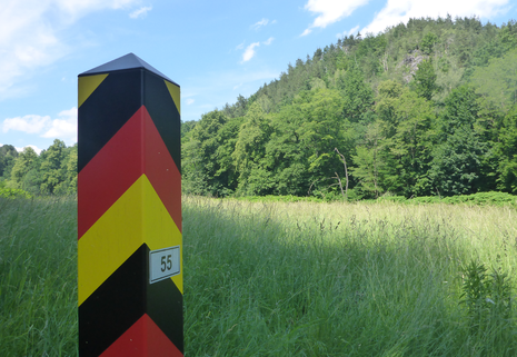 Grenzsäule an der deutsch-polnischen Grenze