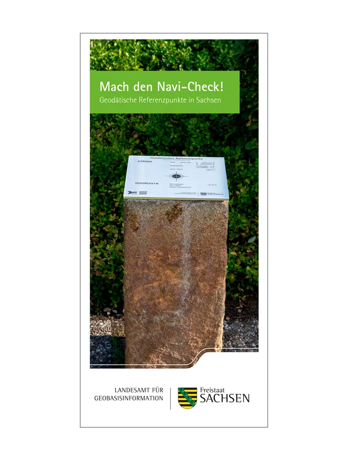 Cover des Faltblatt "Mach den Navi-Check!"