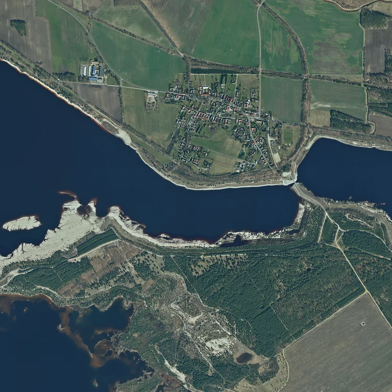 Luftbild Bluno mit Blunoer Südsee und Sabrodter See
