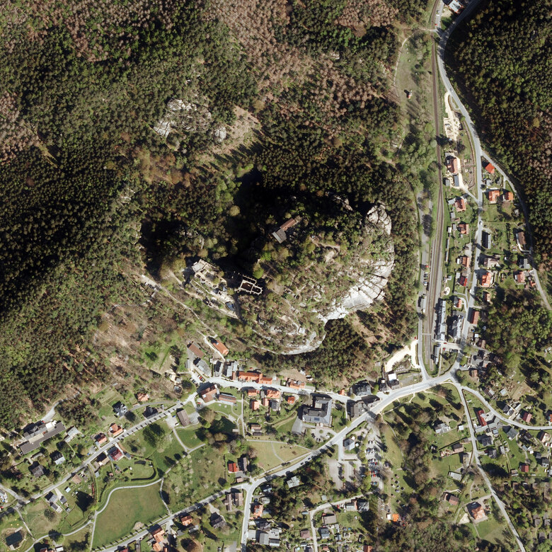 Luftbild Ruinen - Burg und Kloster Oybin